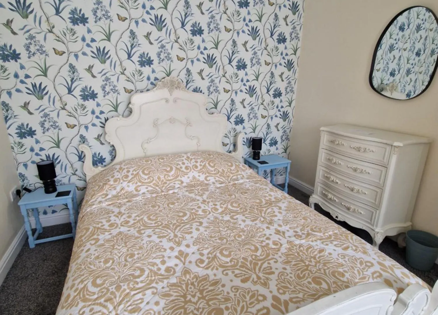 Syringa Apartment Huddersfield